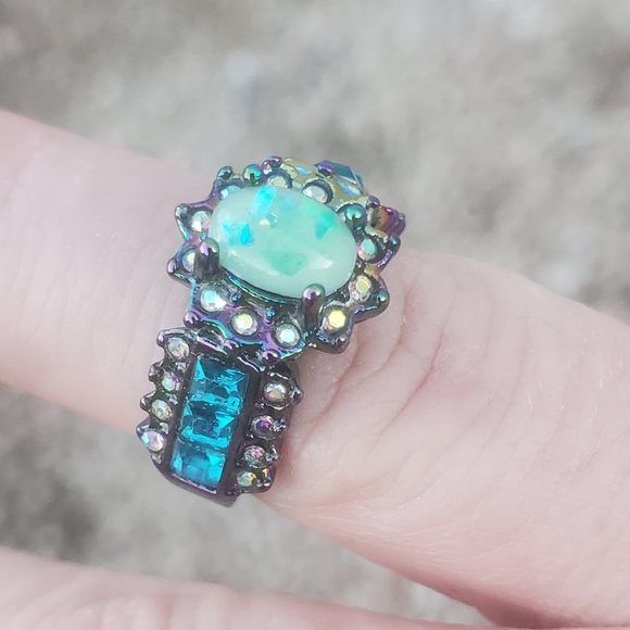 New Blue Fire Opal Rainbow Hematite Ring. - Picture 8 of 16